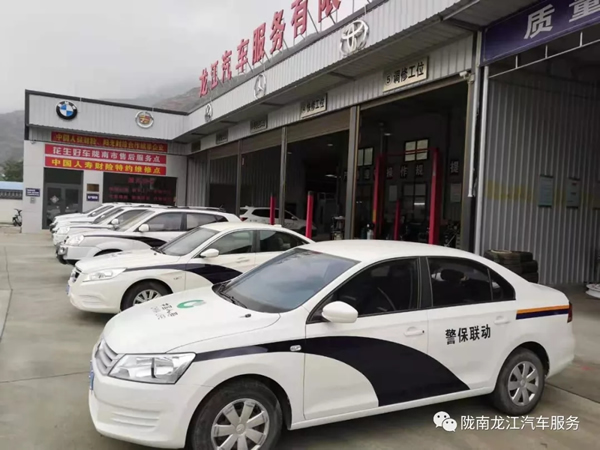 金錘鈑金，銀槍噴漆！龍江汽修值得信賴！